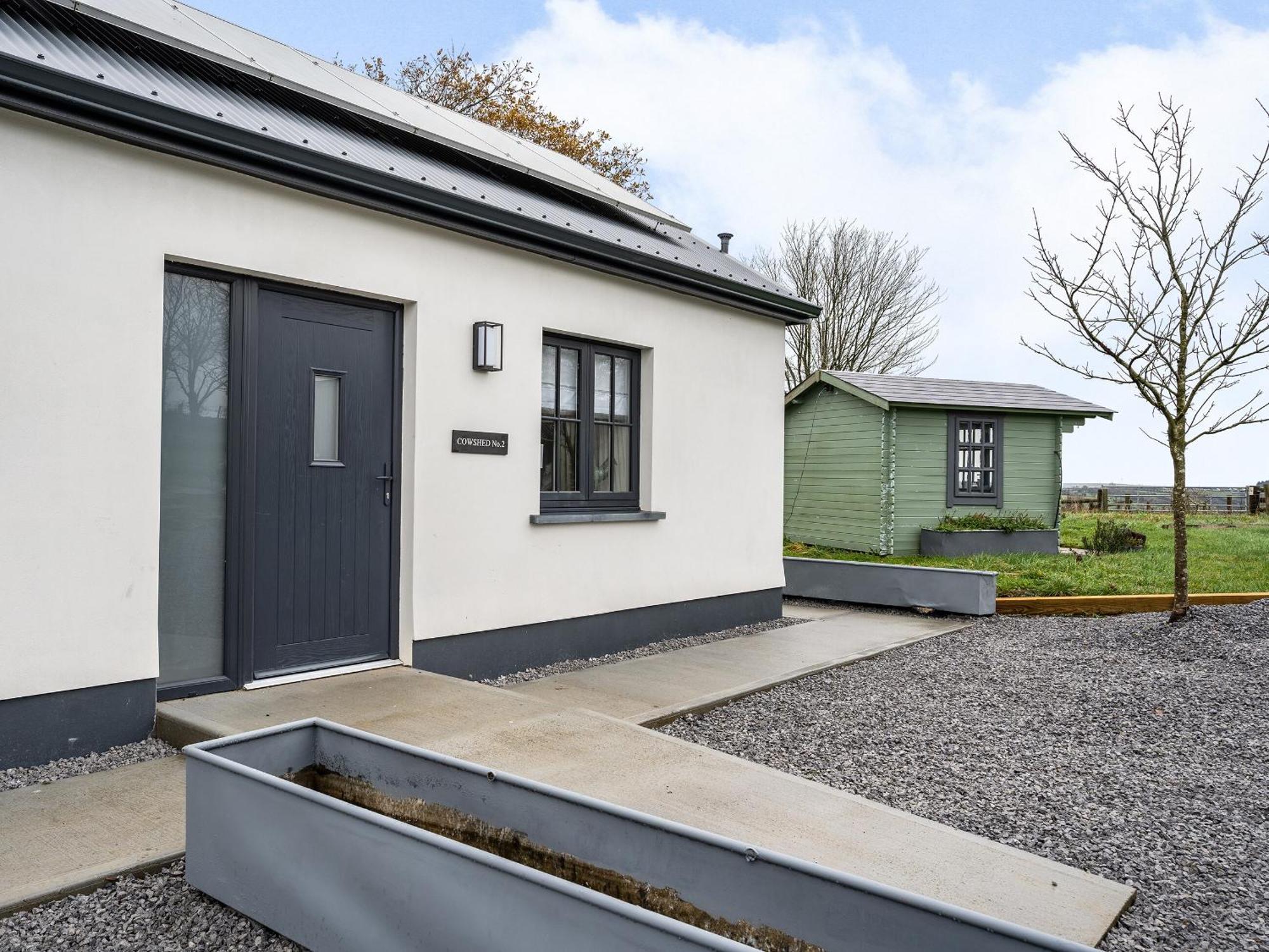 Cowshed 2 - Uk35458 Villa Whitland ภายนอก รูปภาพ
