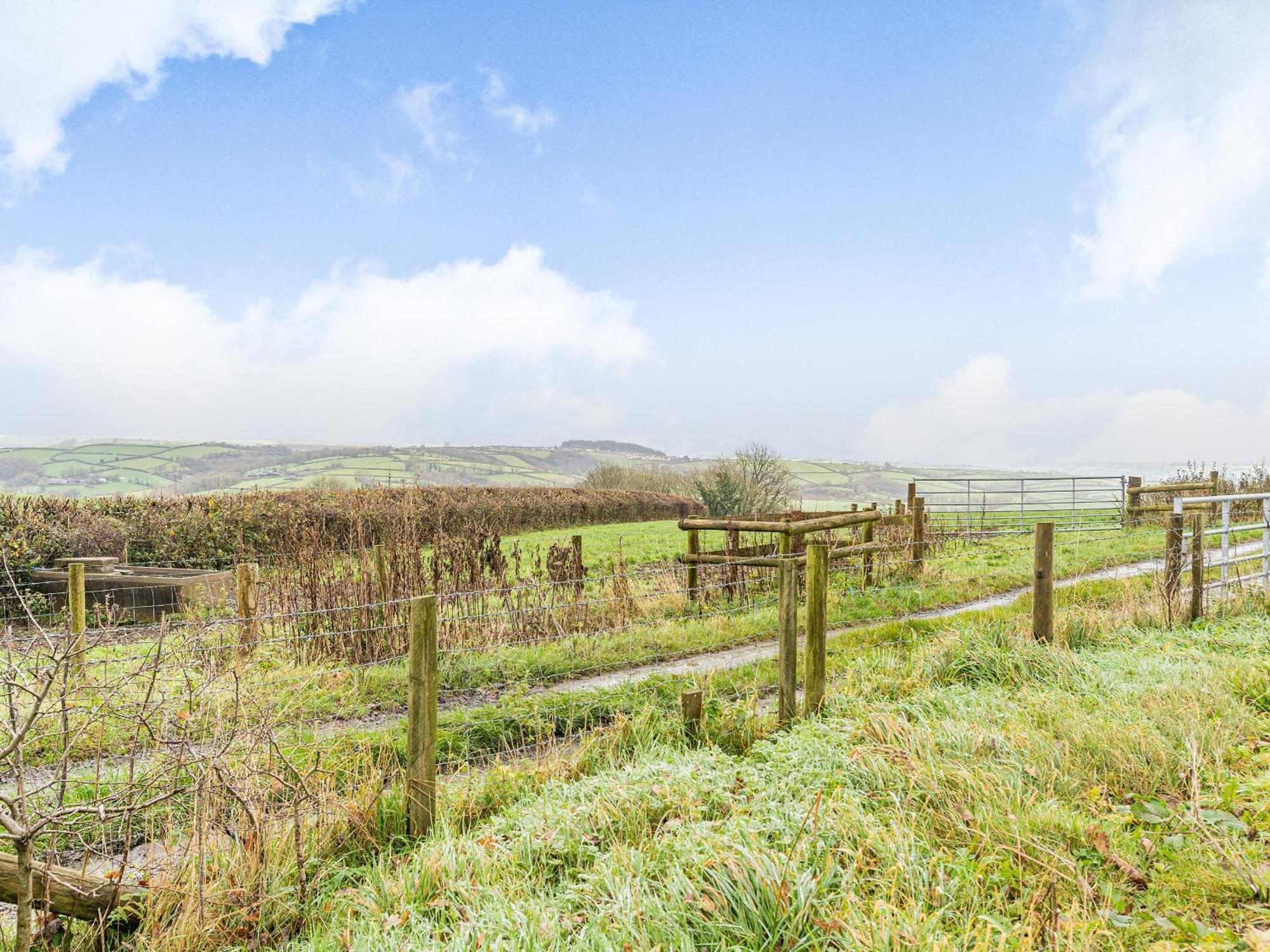 Cowshed 2 - Uk35458 Villa Whitland ภายนอก รูปภาพ